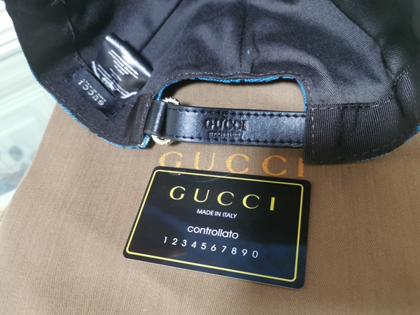 ブランド帽子角部分ディテール